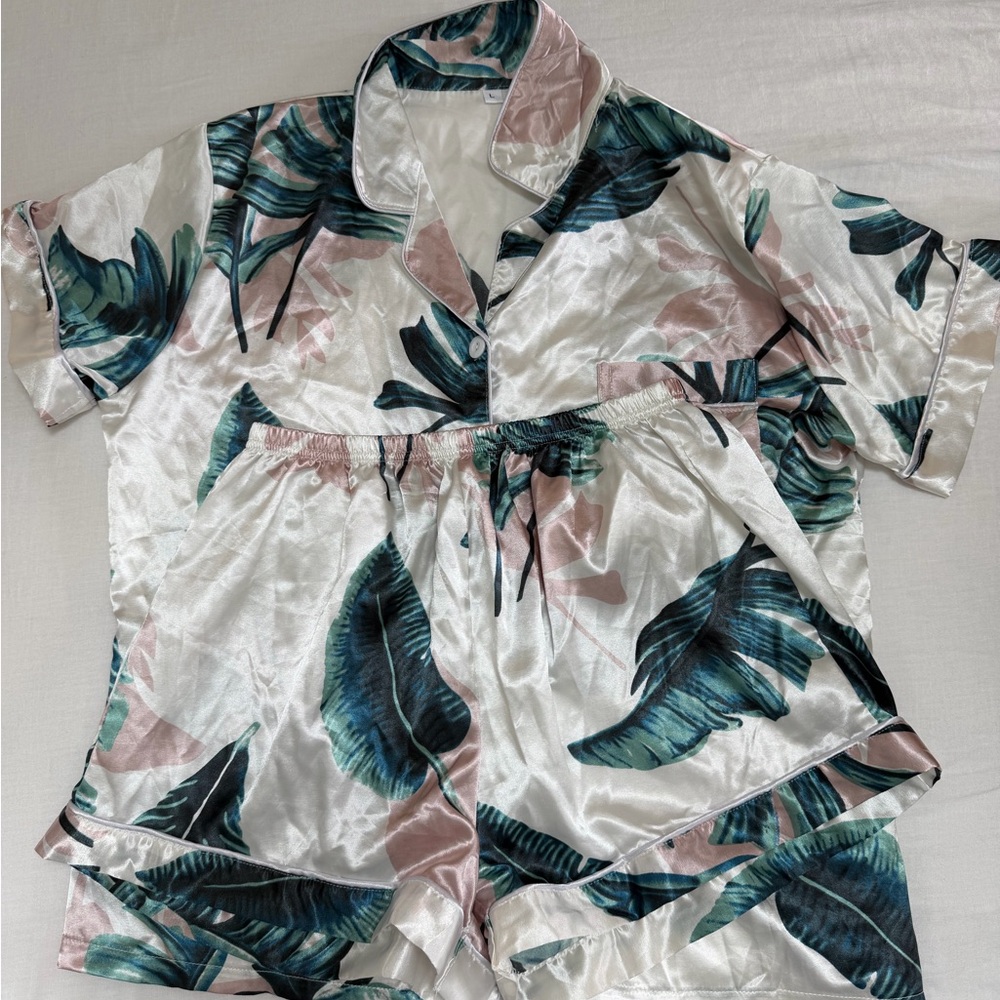 Silky Tropical Leaf Pajama Set — Ivory with Teal & Blush